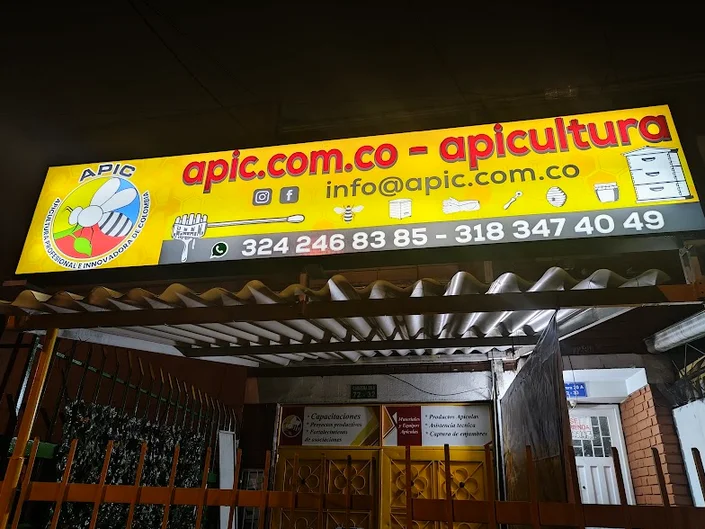 Apicultura Profesional e Innovadora de Colombia (APIC)