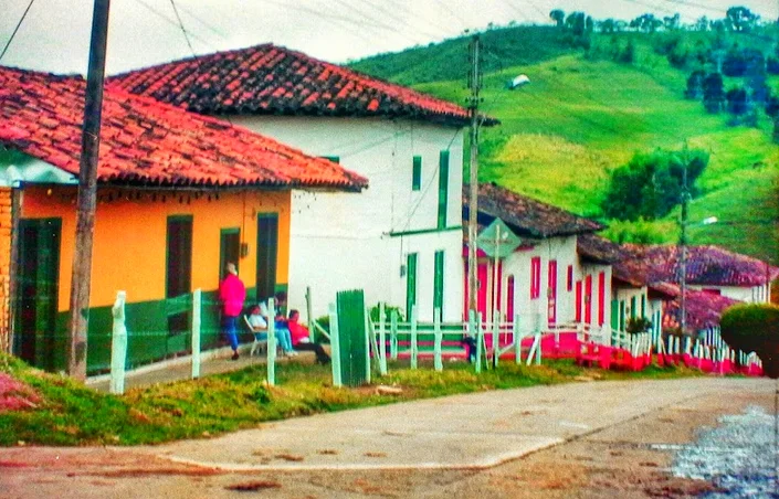 Corpoversalles Casa Campesina