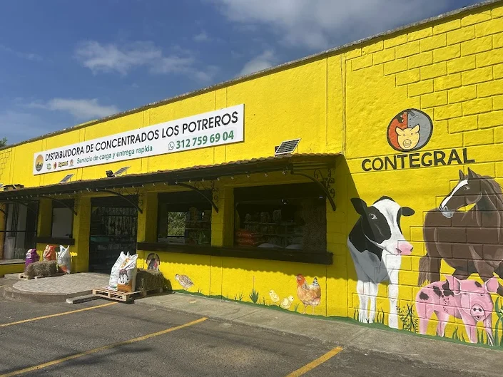 Los Potreros Distribuidora de concentrados y Agropecuaria