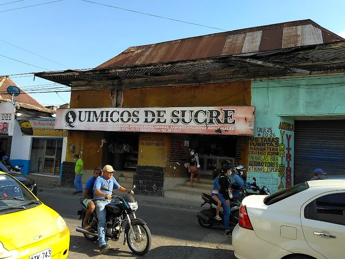 QUÍMICOS DE SUCRE