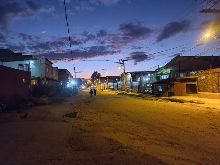 ZONA INDUSTRIAL CAZUCA